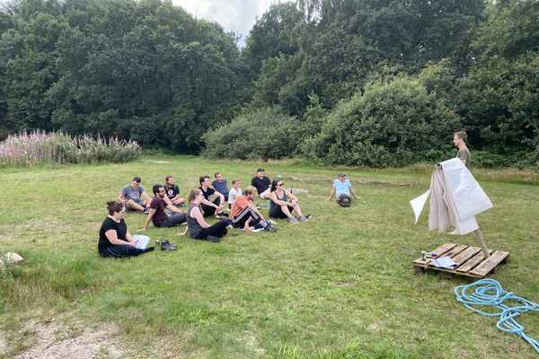 Team meeting in the wild