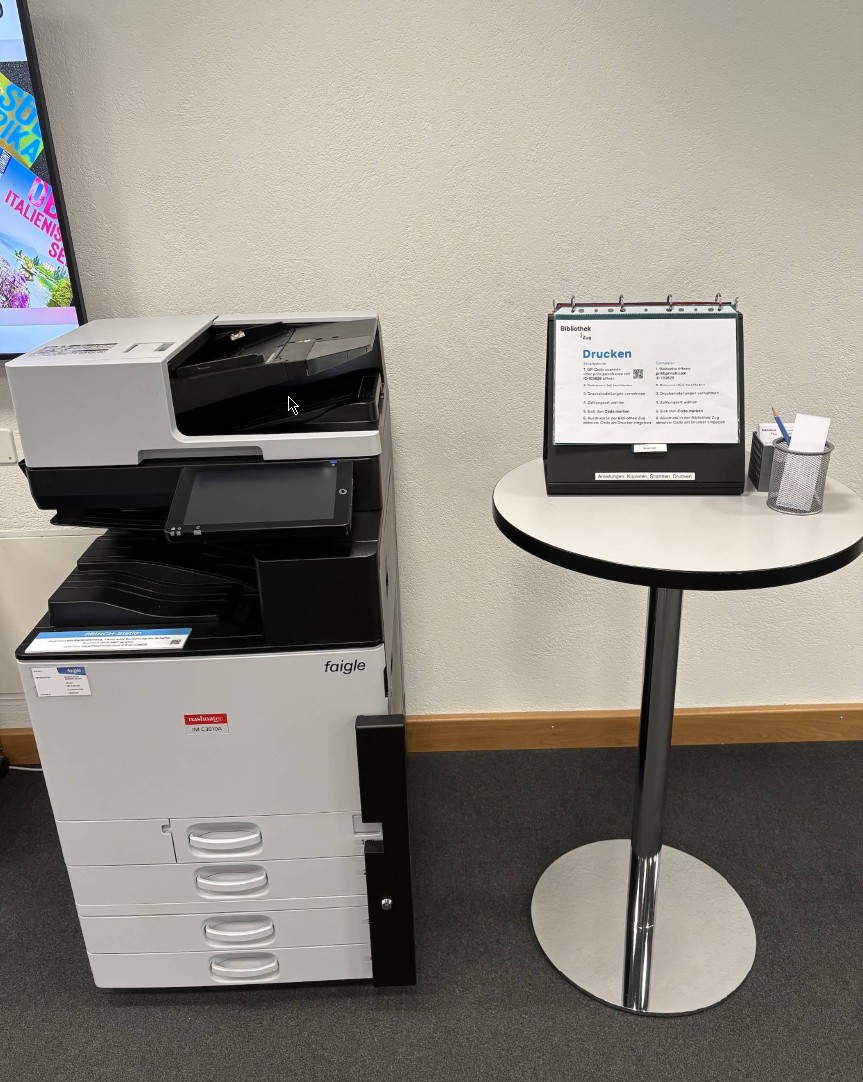 Die Princh-Einrichtung in der Bibliothek der Stadt Zug.